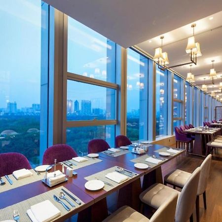 Ming Du Lakeside Hotel Нанинг Екстериор снимка