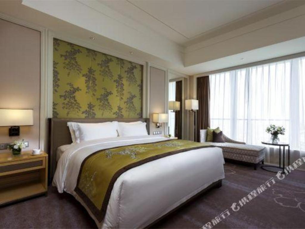 Ming Du Lakeside Hotel Нанинг Екстериор снимка