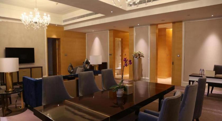 Ming Du Lakeside Hotel Нанинг Екстериор снимка