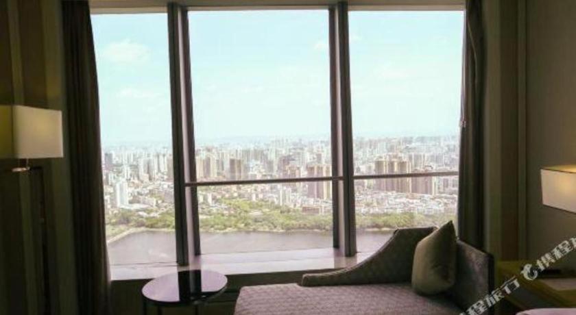 Ming Du Lakeside Hotel Нанинг Екстериор снимка